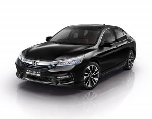 Honda Accord Hybrid 2016 года